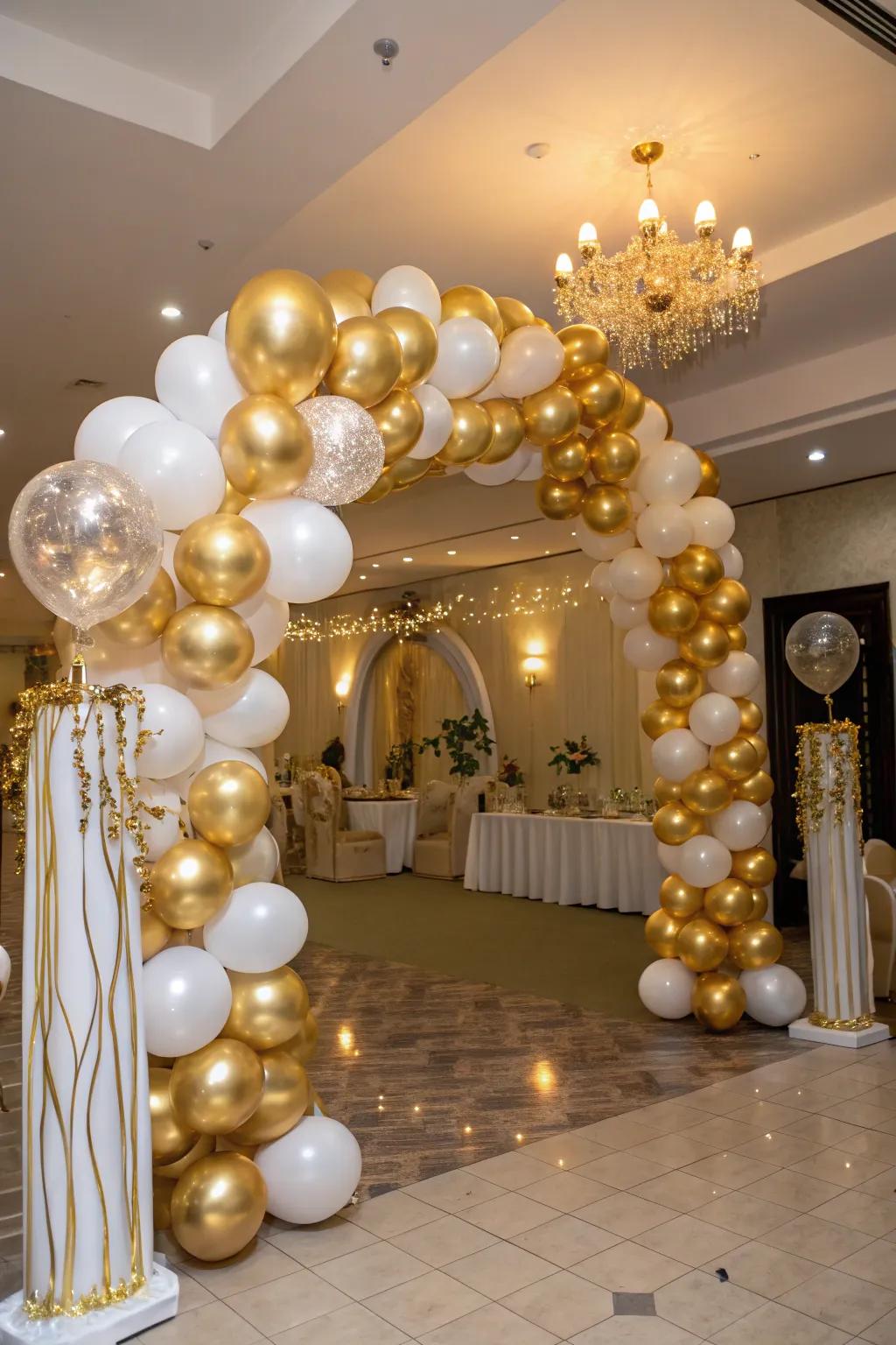A stunning gold balloon arch makes for an excellent entrance to your birthday celebration.