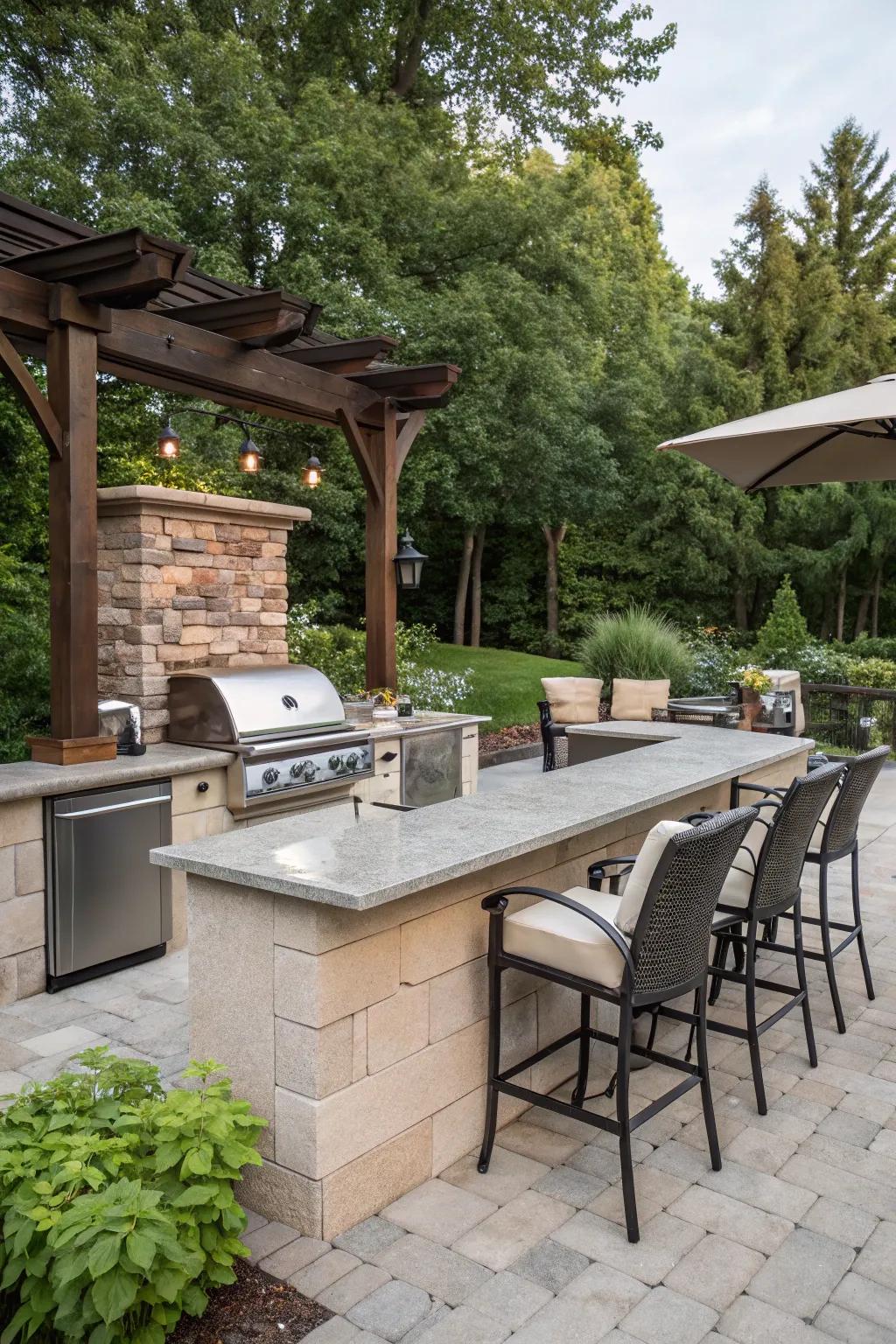 An inviting L-shaped outdoor kitchen bar nestled in greenery.