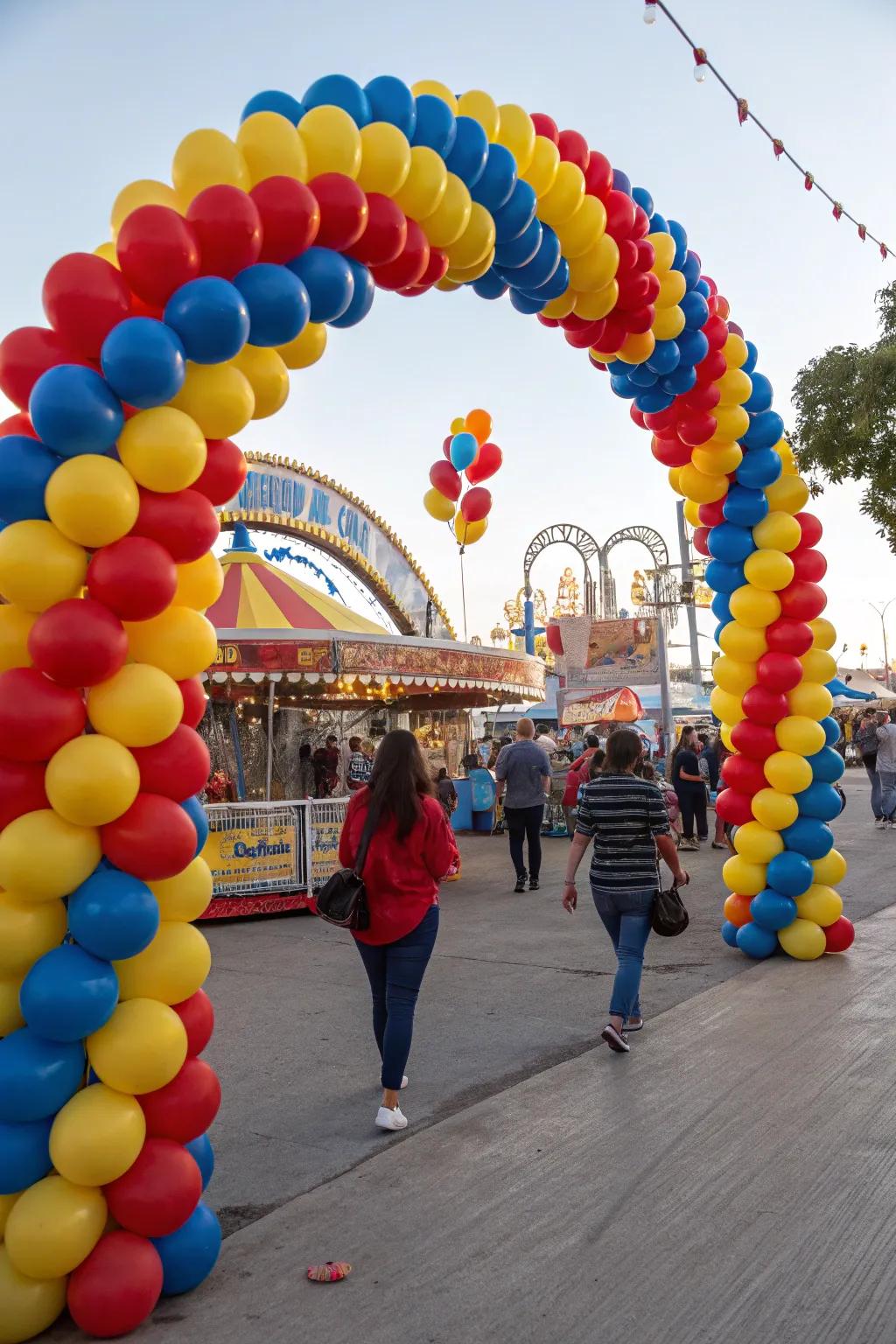 A balloon arch welcomes guests with festive charm.