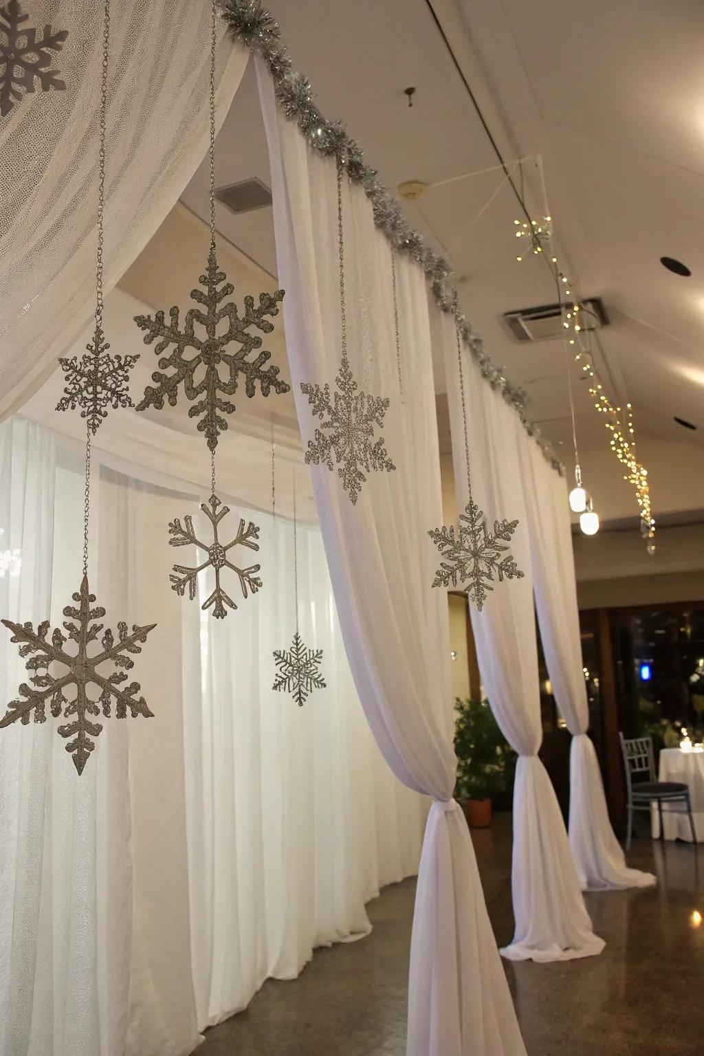 A captivating snowflake dreamscape baby shower theme.