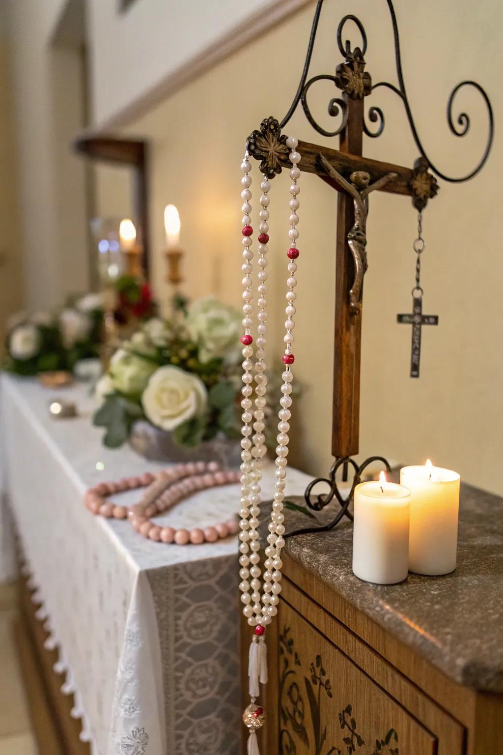 A string of beads display inspires regular prayer and thought.