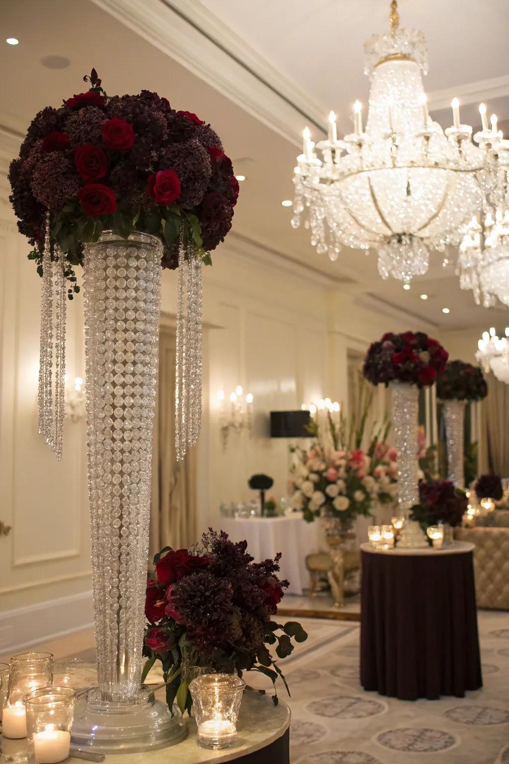 Realize uncanny panache with sophisticated Halloween decor.