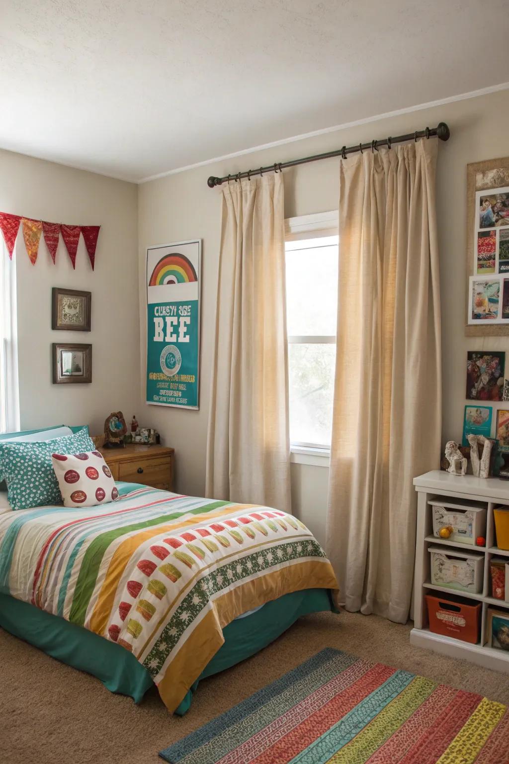 Neutral window coverings deliver a balanced and timeless backdrop.
