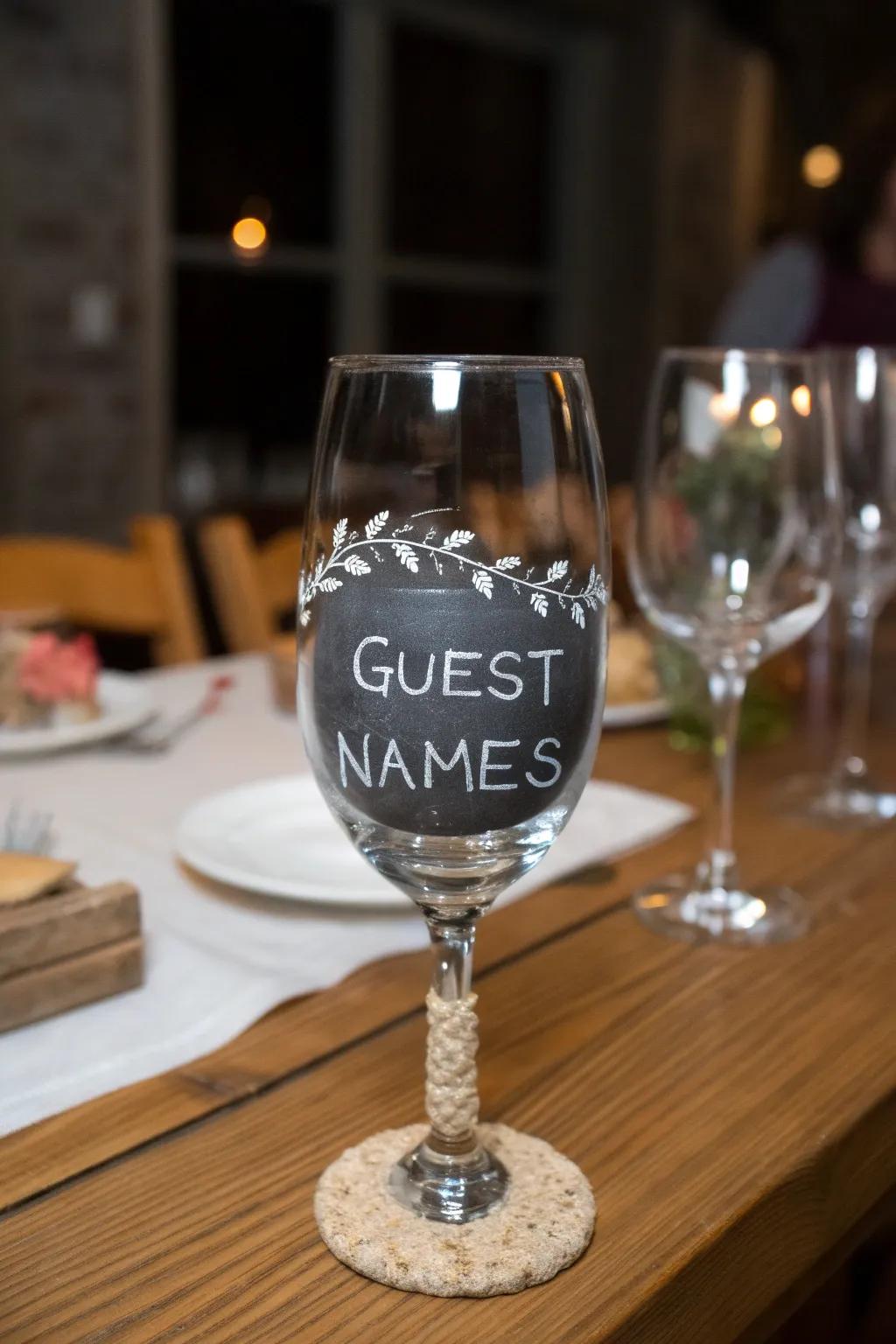 Bases made from chalkboard help keep your get-togethers well-organized and fun.