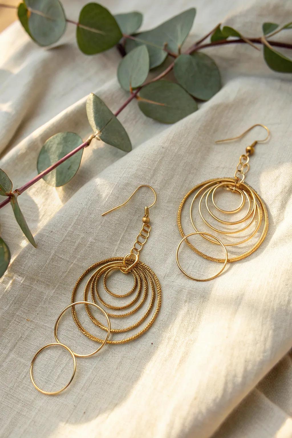 Boost your aesthetic with these striking layered wire circle earrings &ndash; an immaculate mix of simplicity and elegance.