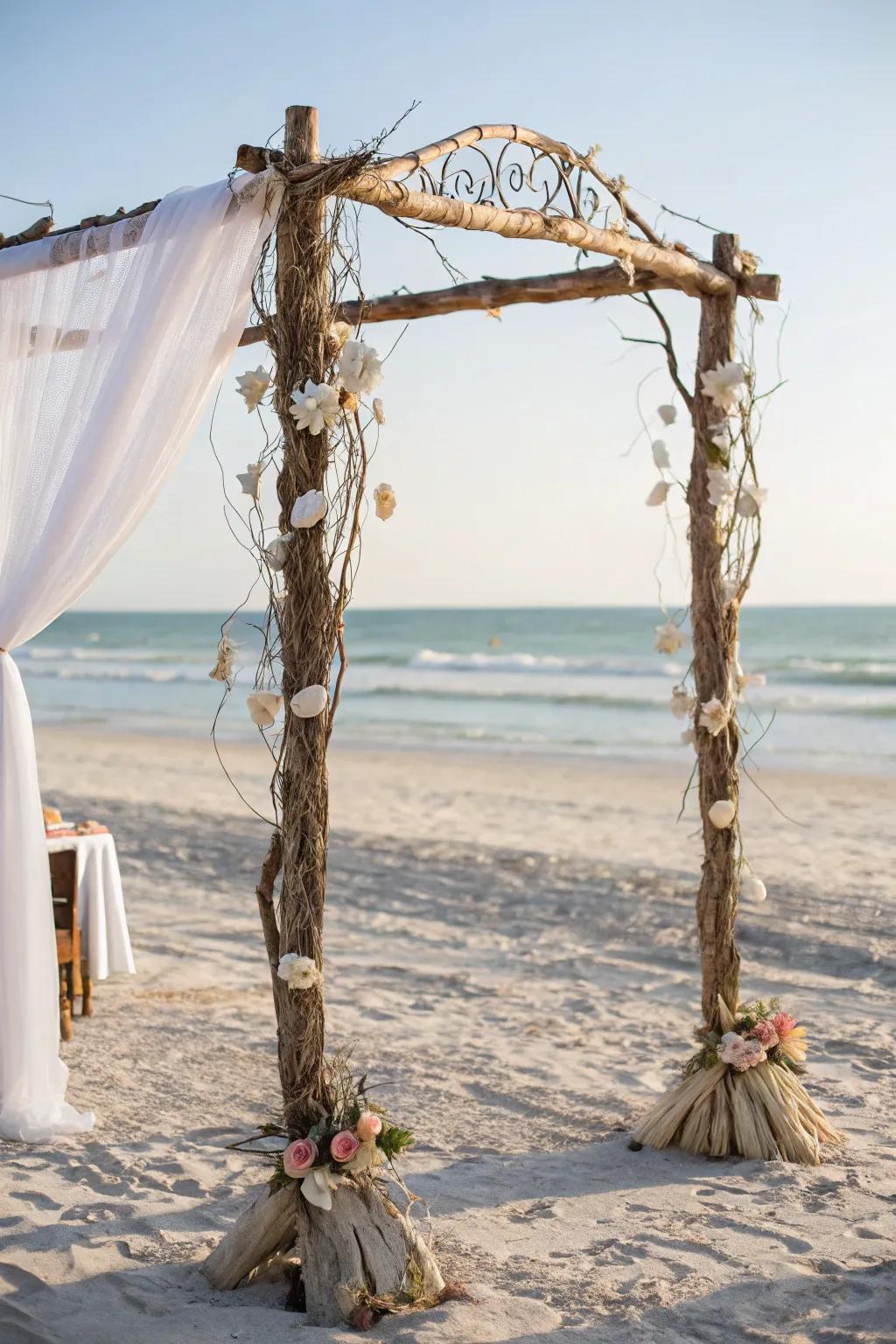 A beachside square arch adorned with seashells and starfish.