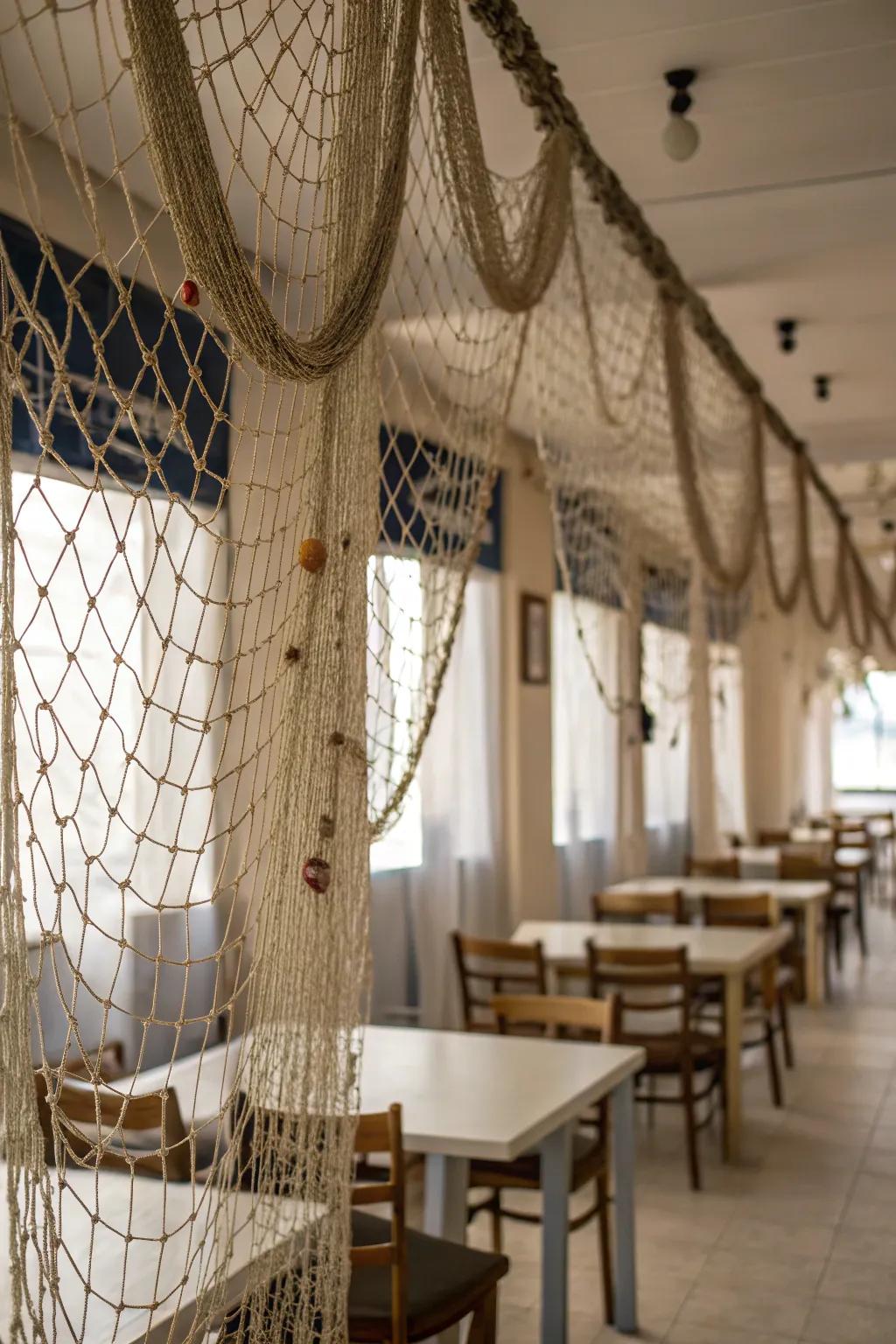 Aquatic mesh appends texture and a nautical disposition.