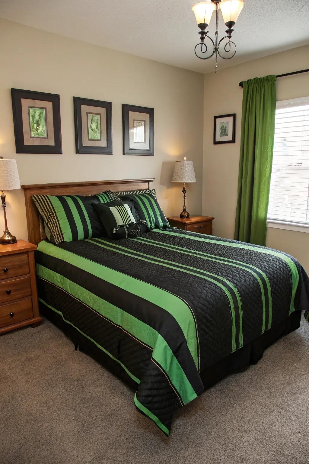 Lined bedding introduces audacity to the design.