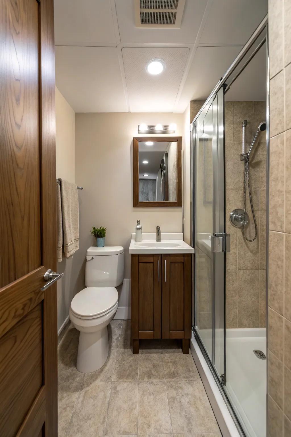 Useful floor plans make the most of area use in small bathrooms.