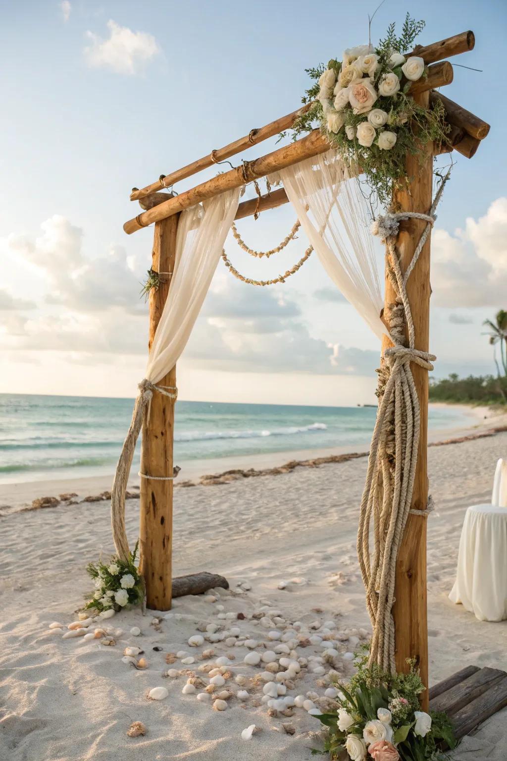 Sea-faring features render your arch ideal for a seaside wedding.