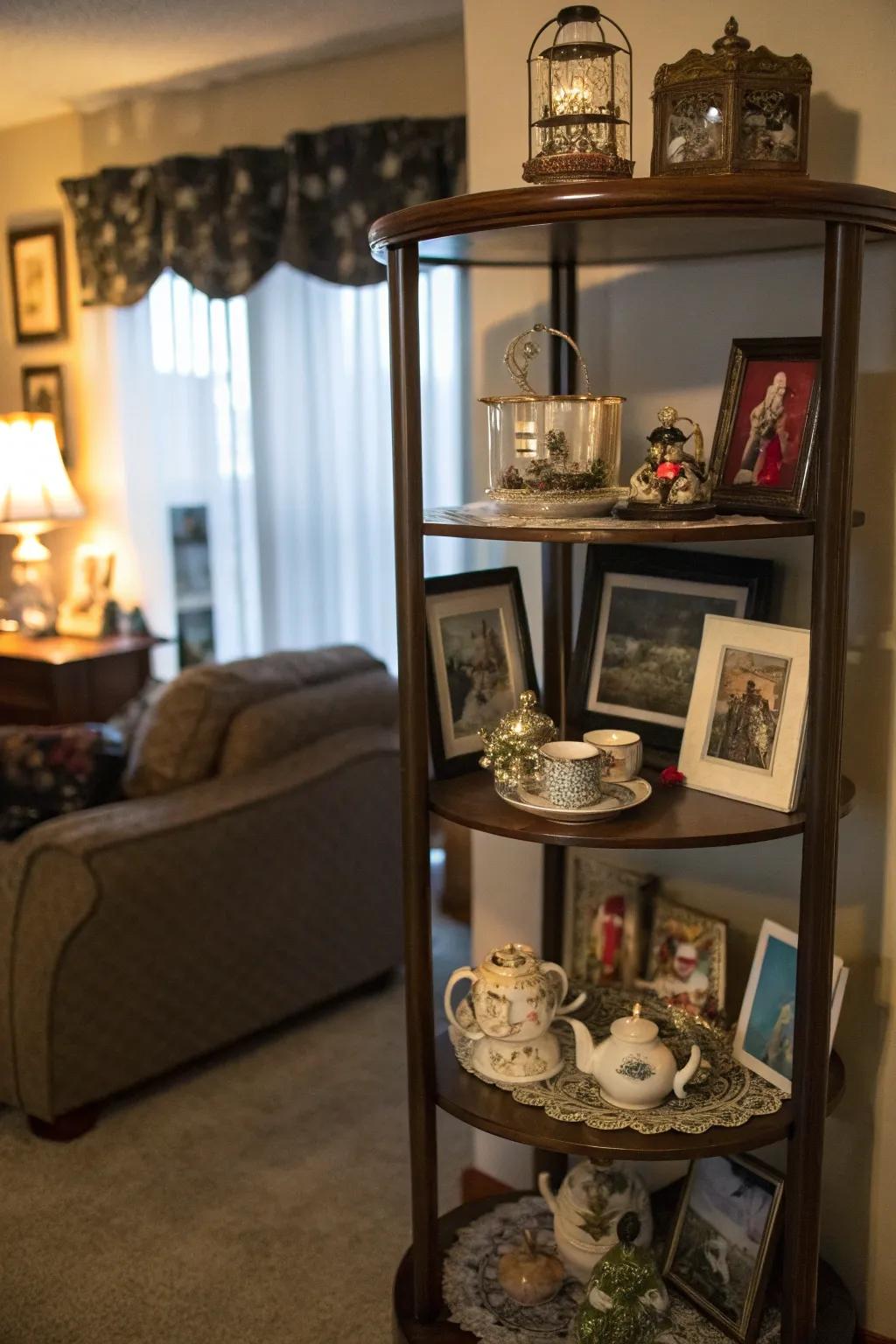 A charming display showcases a selection of treasured items on a <strong>lazy Susan</strong>.&rdquo; loading=&rdquo;lazy&rdquo; class=&rdquo;pimg&rdquo;>
	</picture><figcaption>A charming display showcases a selection of treasured items on a <strong>lazy Susan</strong>.</figcaption></figure>
<p>Show off your favorite collectibles or keepsakes on a <strong>lazy Susan</strong>. It&rsquo;s a unique way to display items and change their arrangement for a new look anytime.</p>
<h3>A few helpful options:</h3>
<ul class=