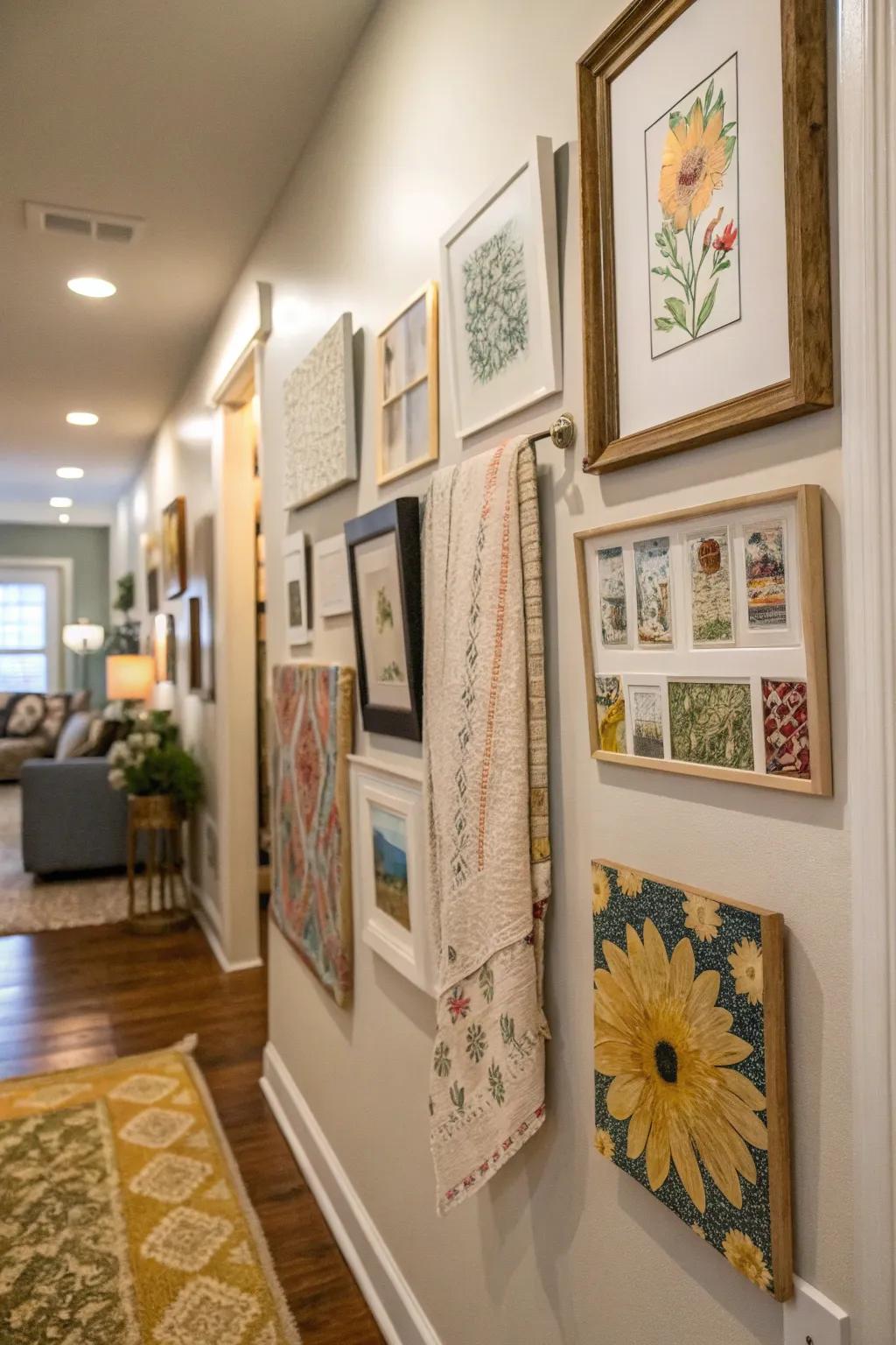 Unframed portions yield a tranquil, lifelike vibe.