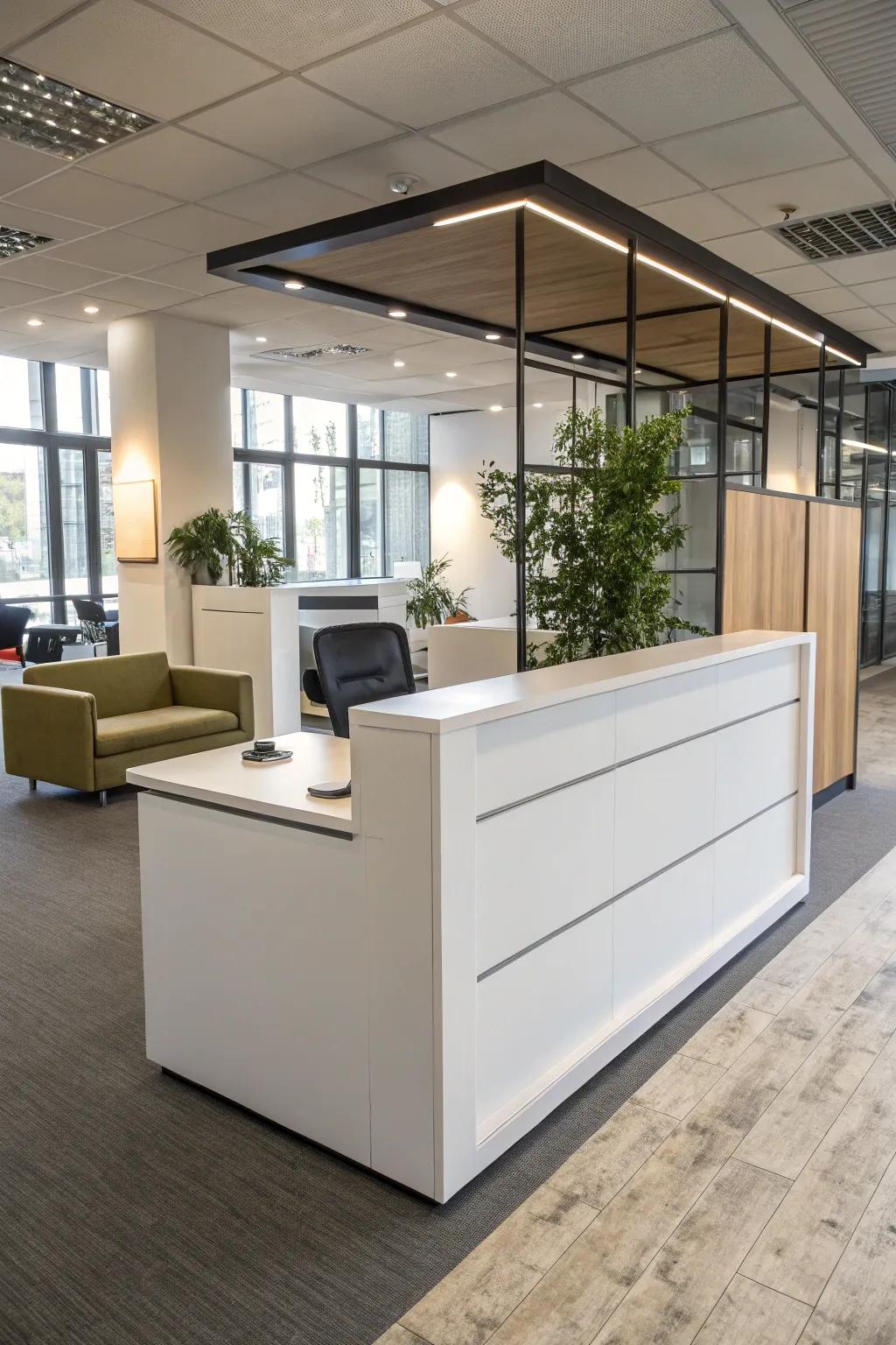 A front desk that's flexible.