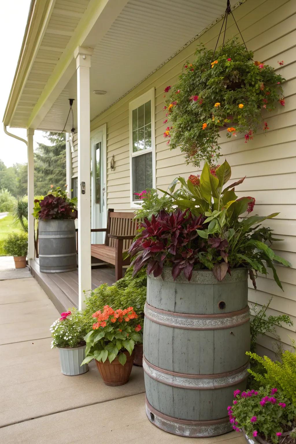 Recycled materials make eco-friendly containers.