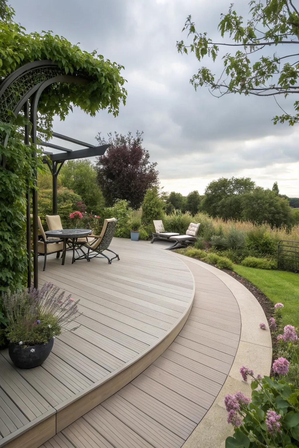 A distinctive curved deck that redefines patio elegance.