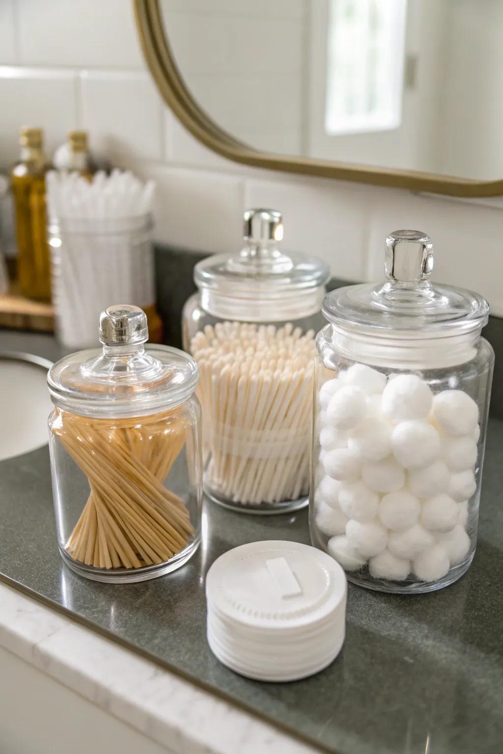 Transparent glassware allows clear views of necessities.