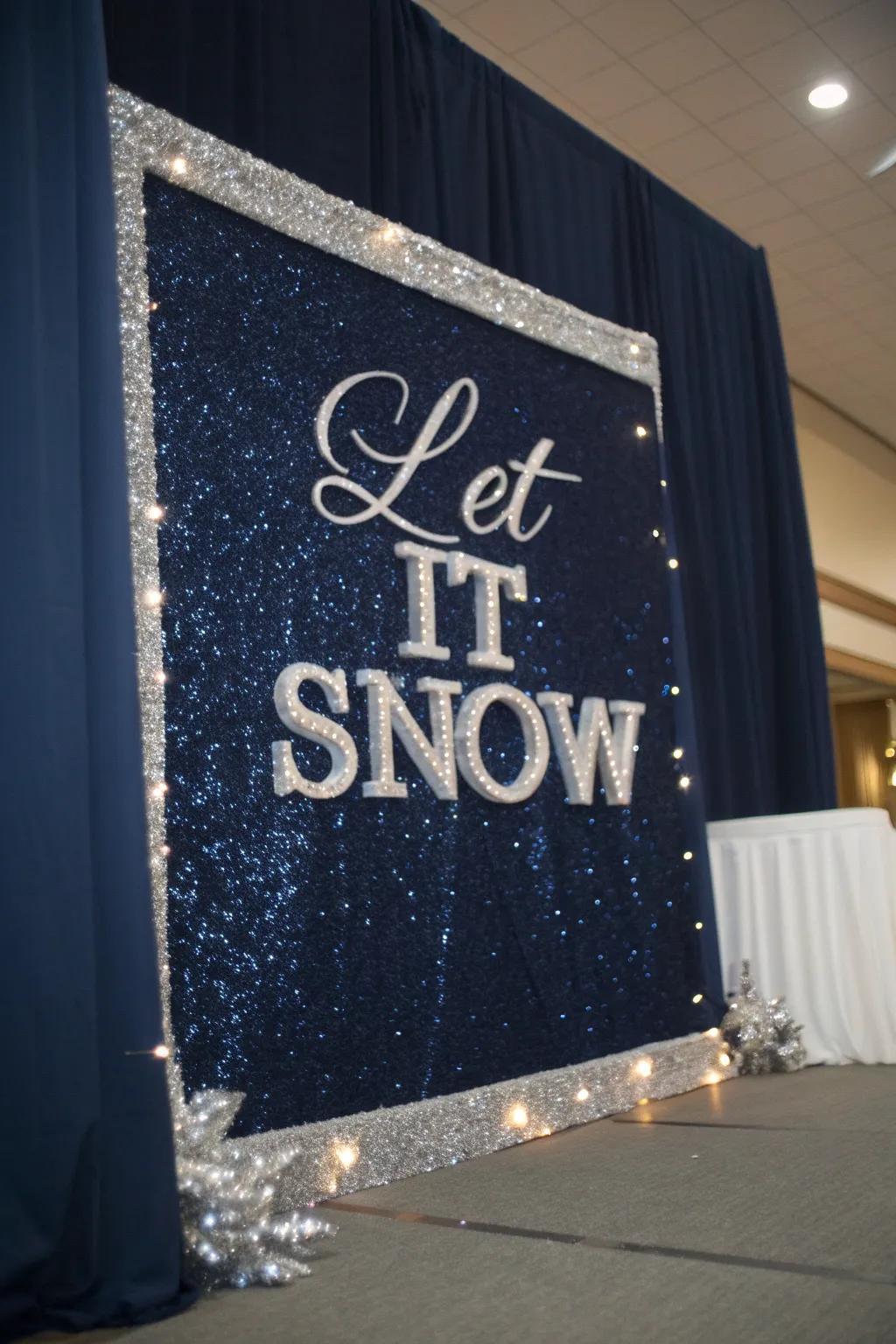 Append sparkle to your holidays with a glimmering notice.