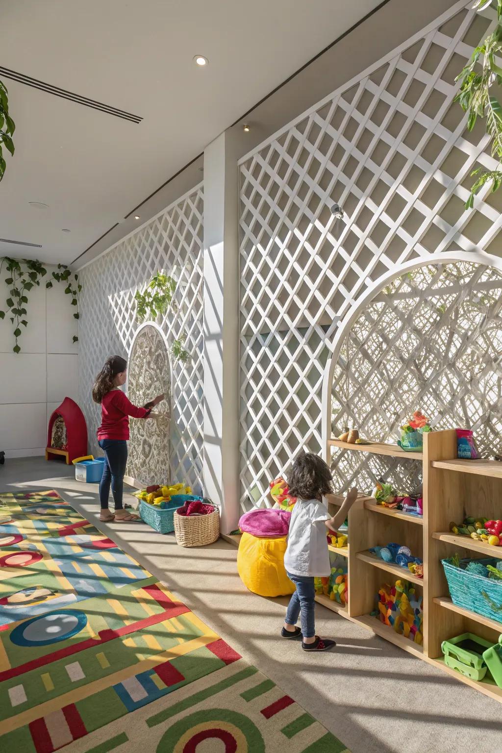 Playful lattice element enhancing the playfulness of a children's playroom.