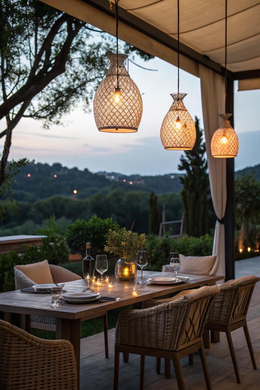 Chic pendant lights elevate your outdoor dining experience.