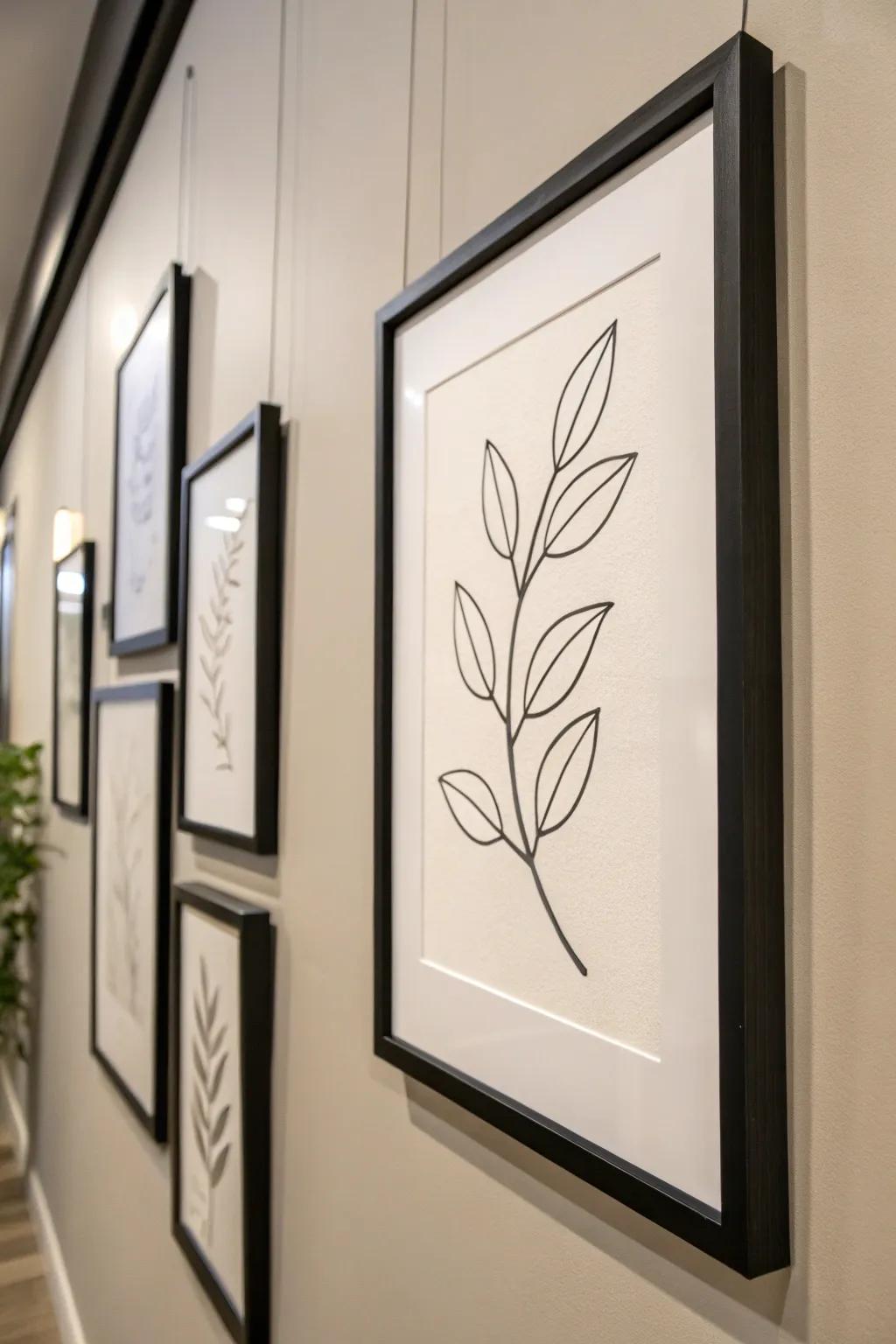 Simple drawings provide a stylish, peaceful aesthetic