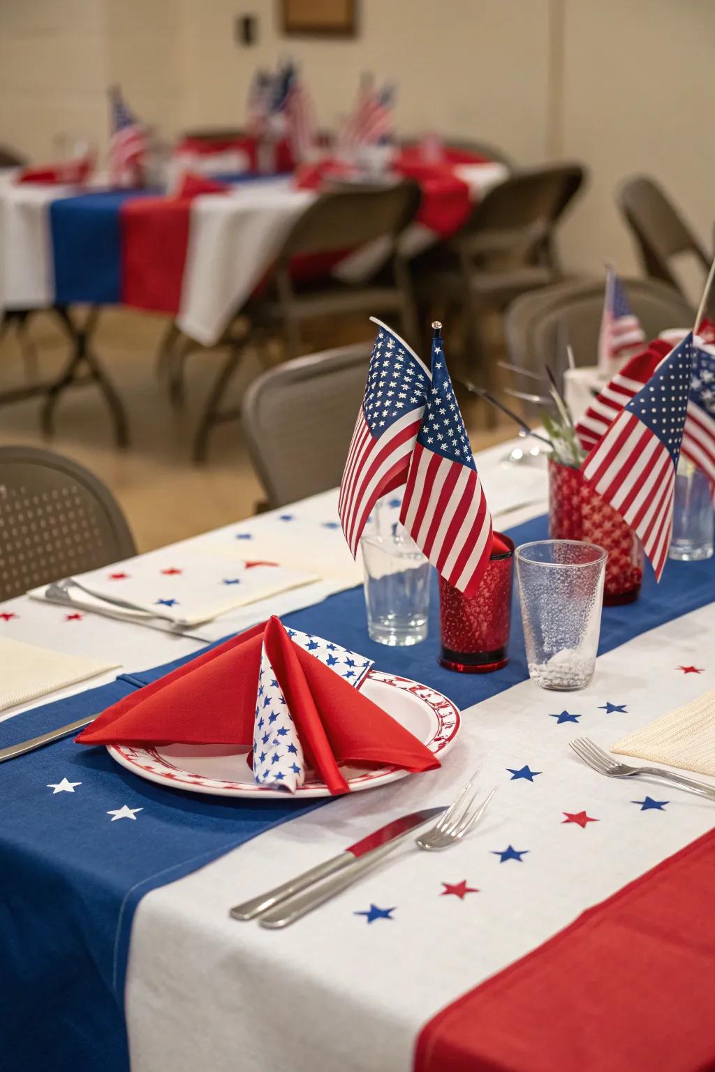 Patriotic table arrangements foster an inviting dining setting.