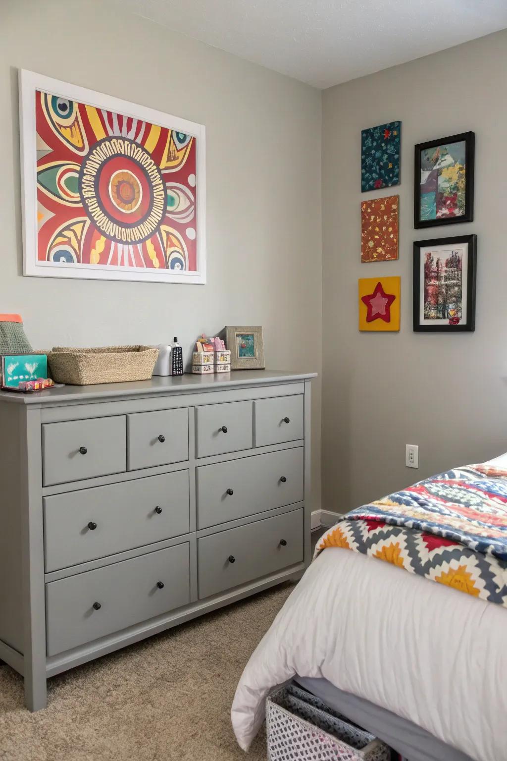 Grey furniture allows for vibrant color accents and playful decorative choices.