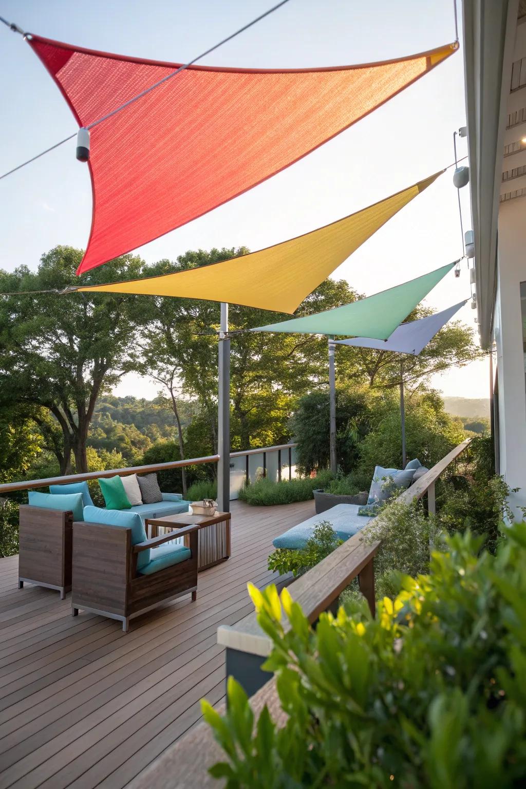 Shade sails bring a contemporary vibe to your outdoor setting.