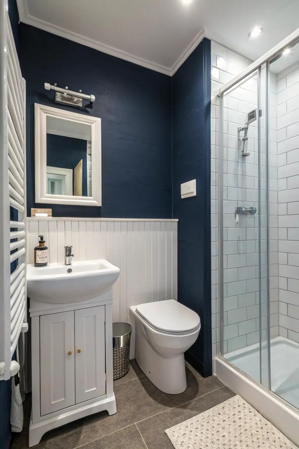 Simple design brings out the allure of deep sea blue.