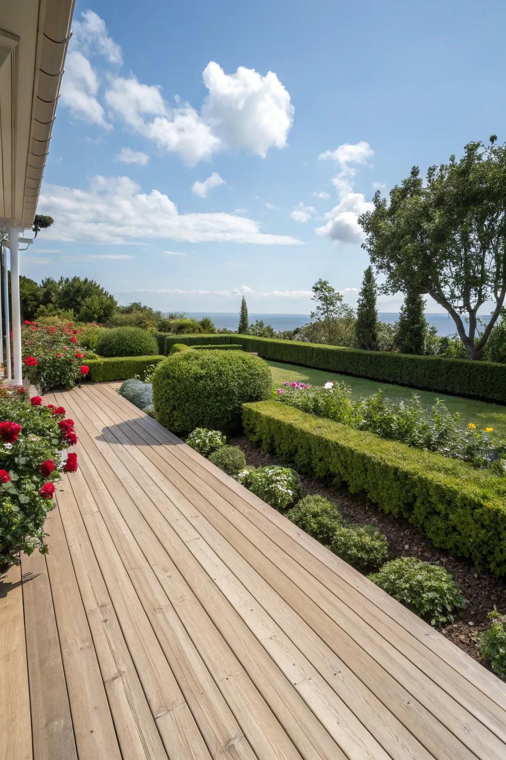 A deck painted in authentic wood shades, highlighting the wood grain's intrinsic charm.