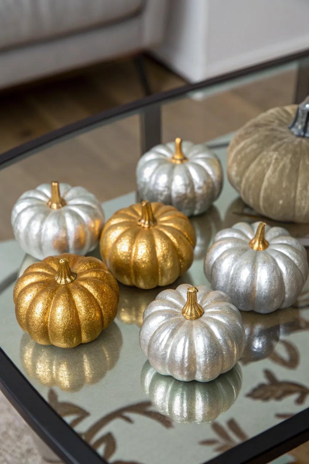 Metallic pumpkins radiate sophistication and luster.