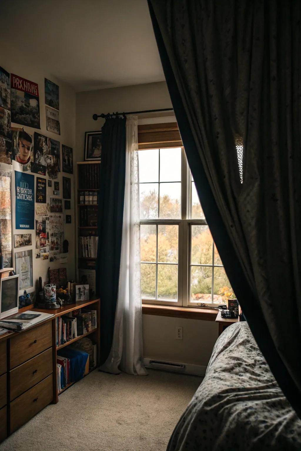 High-contrast drapes ensure windows become the focal point.
