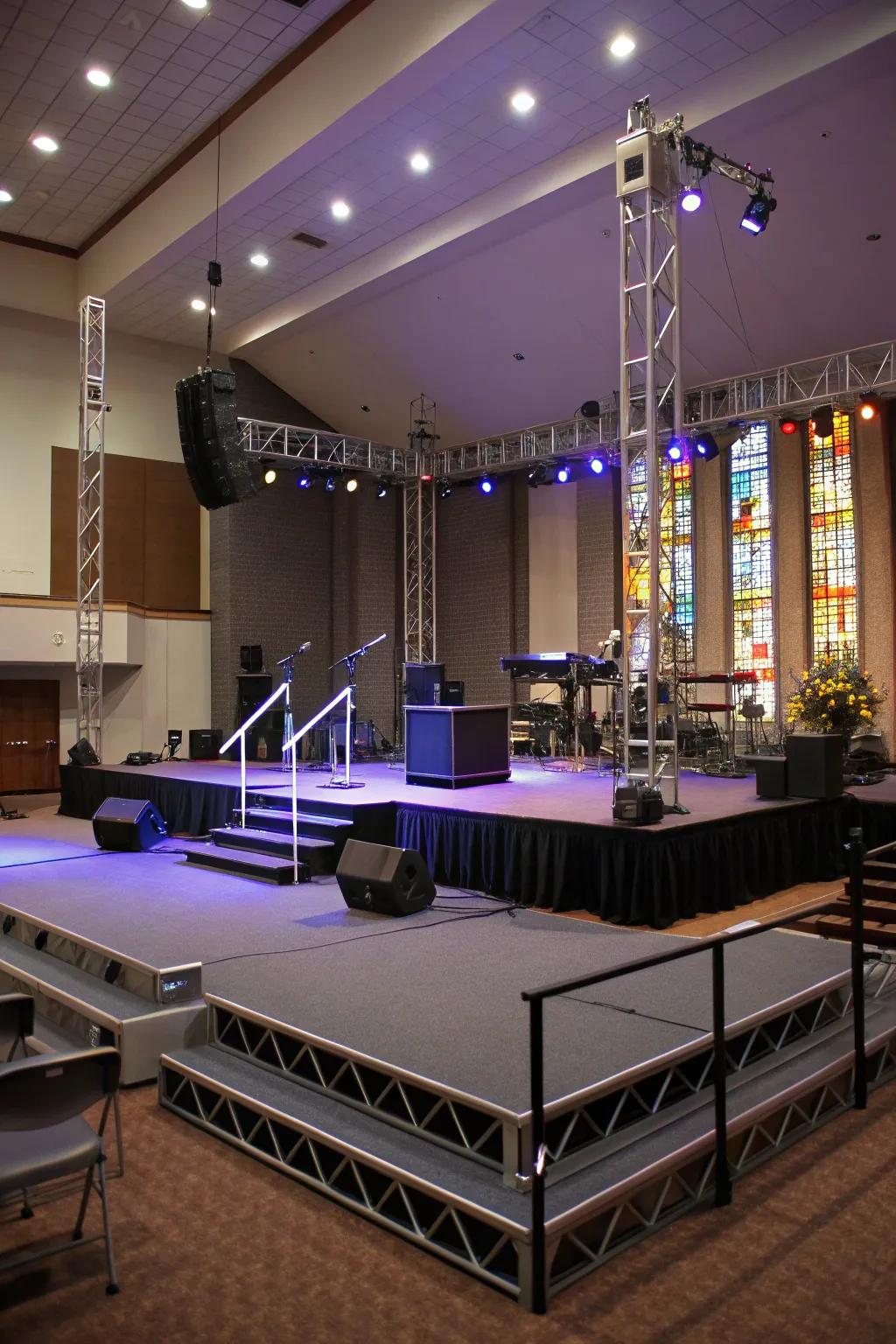 Adaptable arrangements make it easy to quickly adjust to any event.