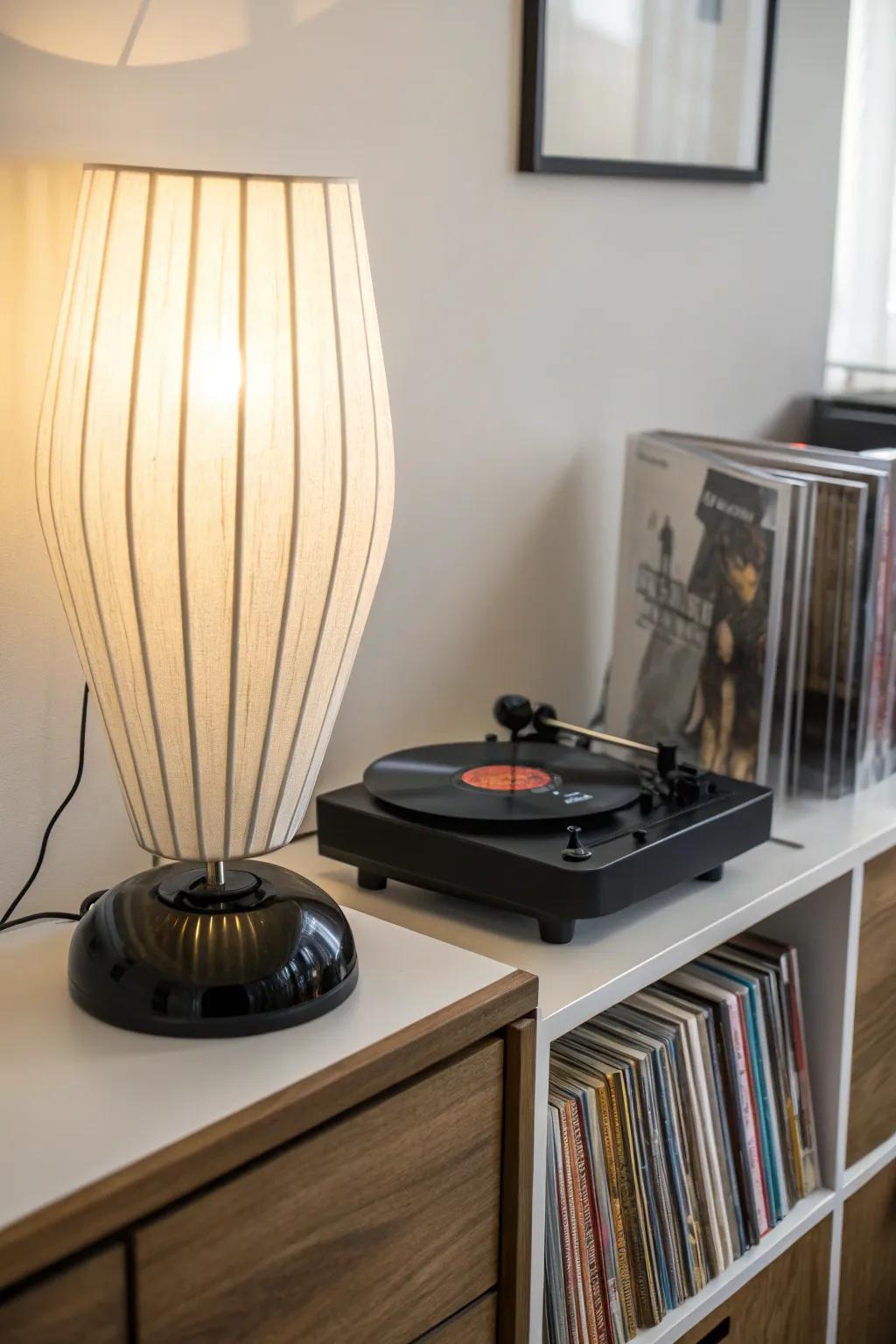 Simple light fixture complementing a modern turntable.