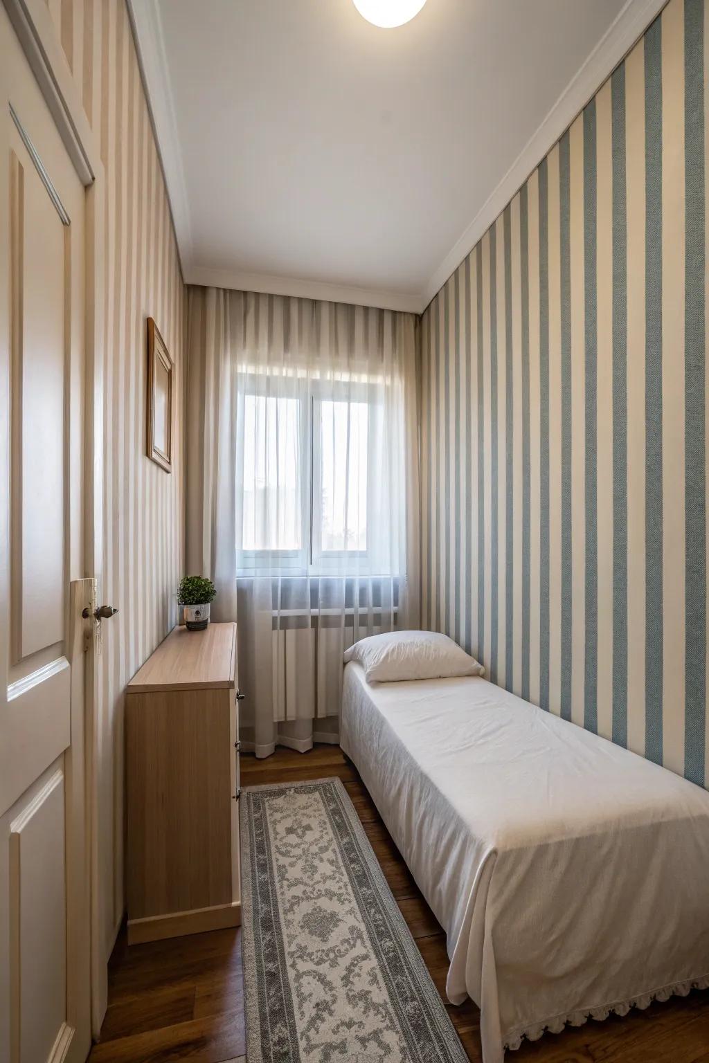 Upright lines introduce height and visual appeal to a slender bedroom.