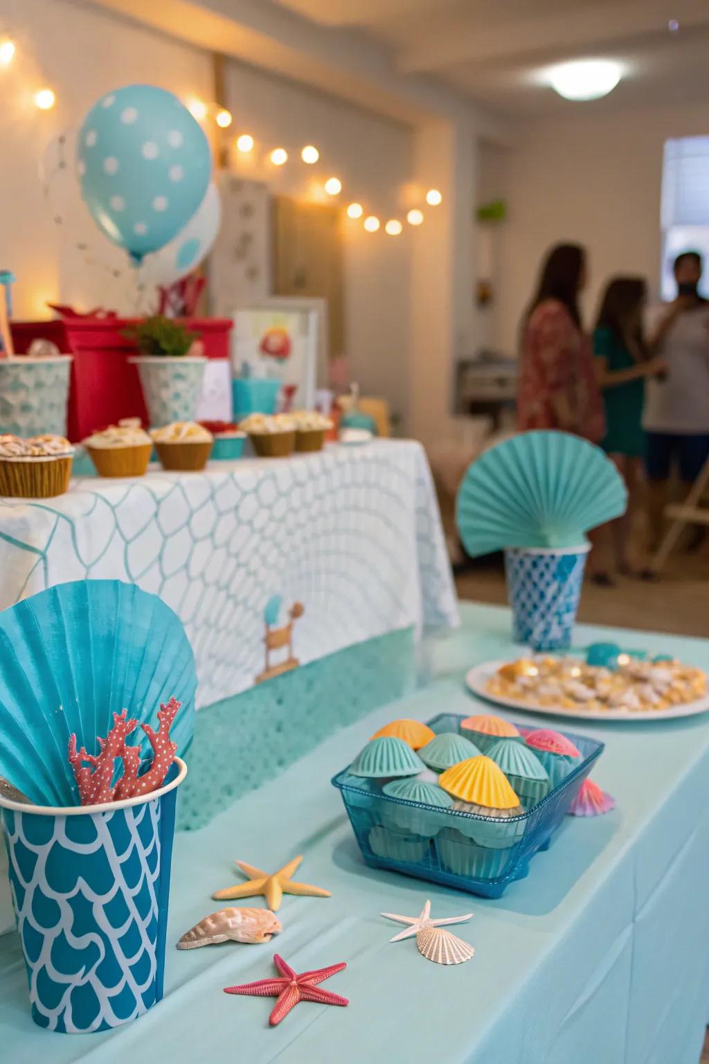 Themed ornaments create a unified and thrilling narrative.