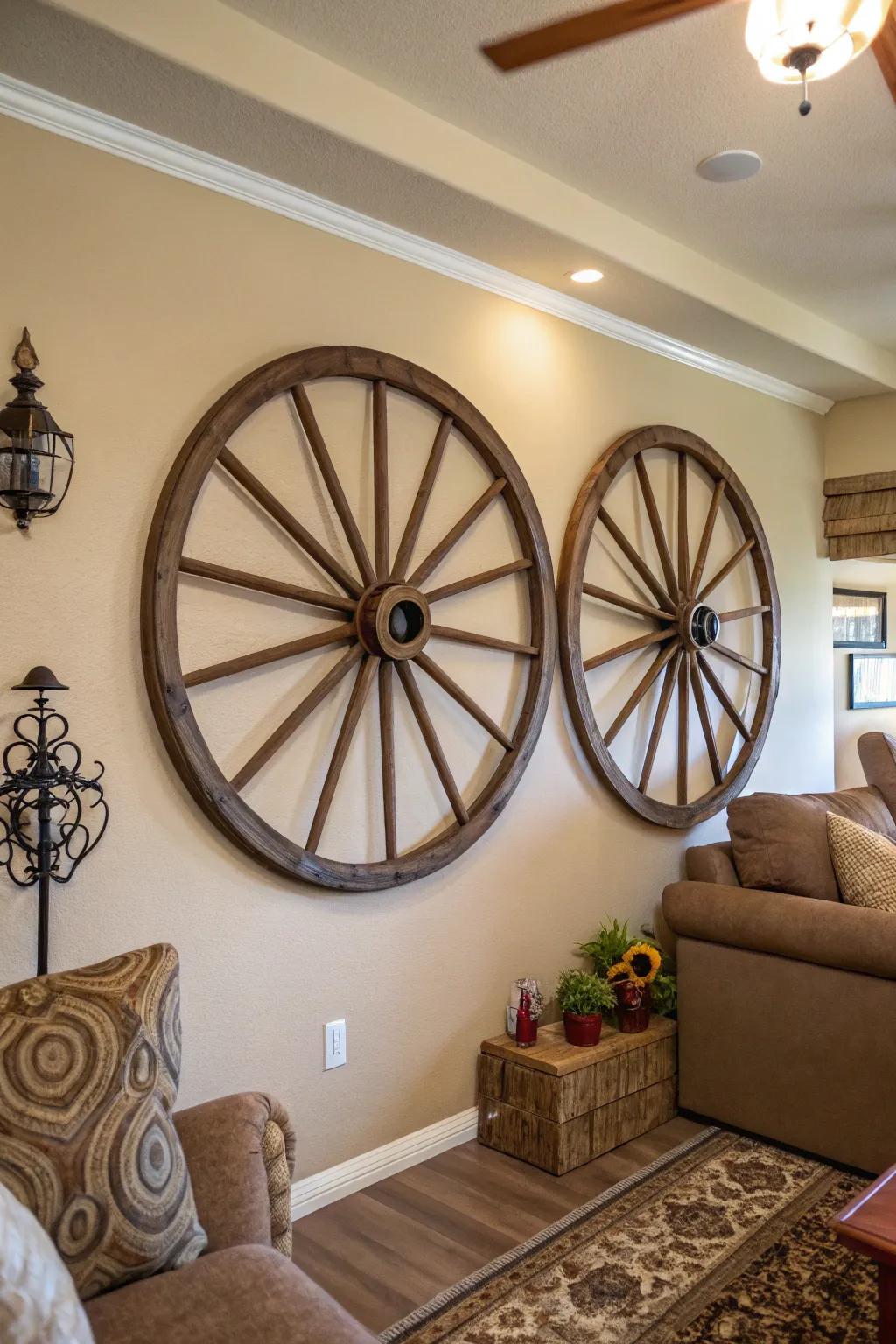 This family room has an exhibit of cart wheels that produce a harmonious ambiance.