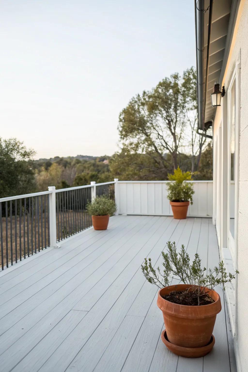 Minimalist skirting offers a clean and serene look.