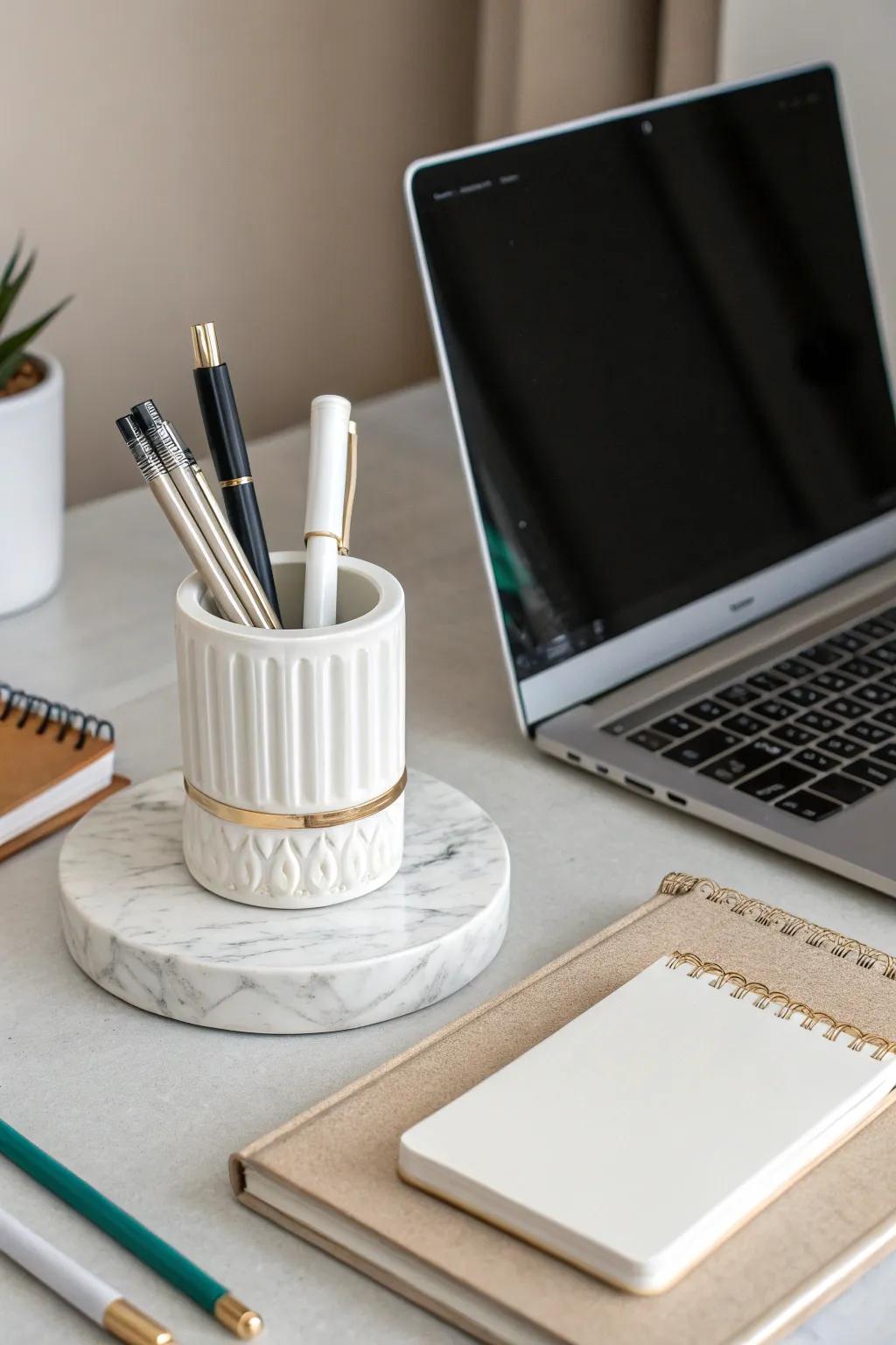 Keep his workspace elegant with a porcelain writing tool stand.