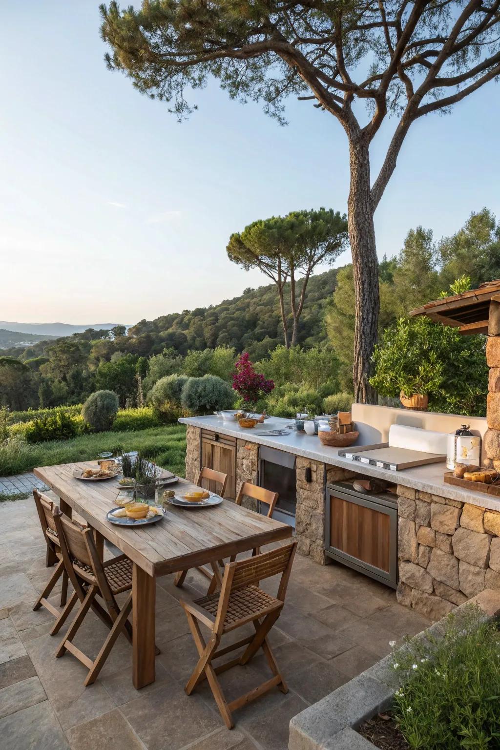 Lush greenery encloses this welcoming outdoor kitchen, creating a tranquil escape.