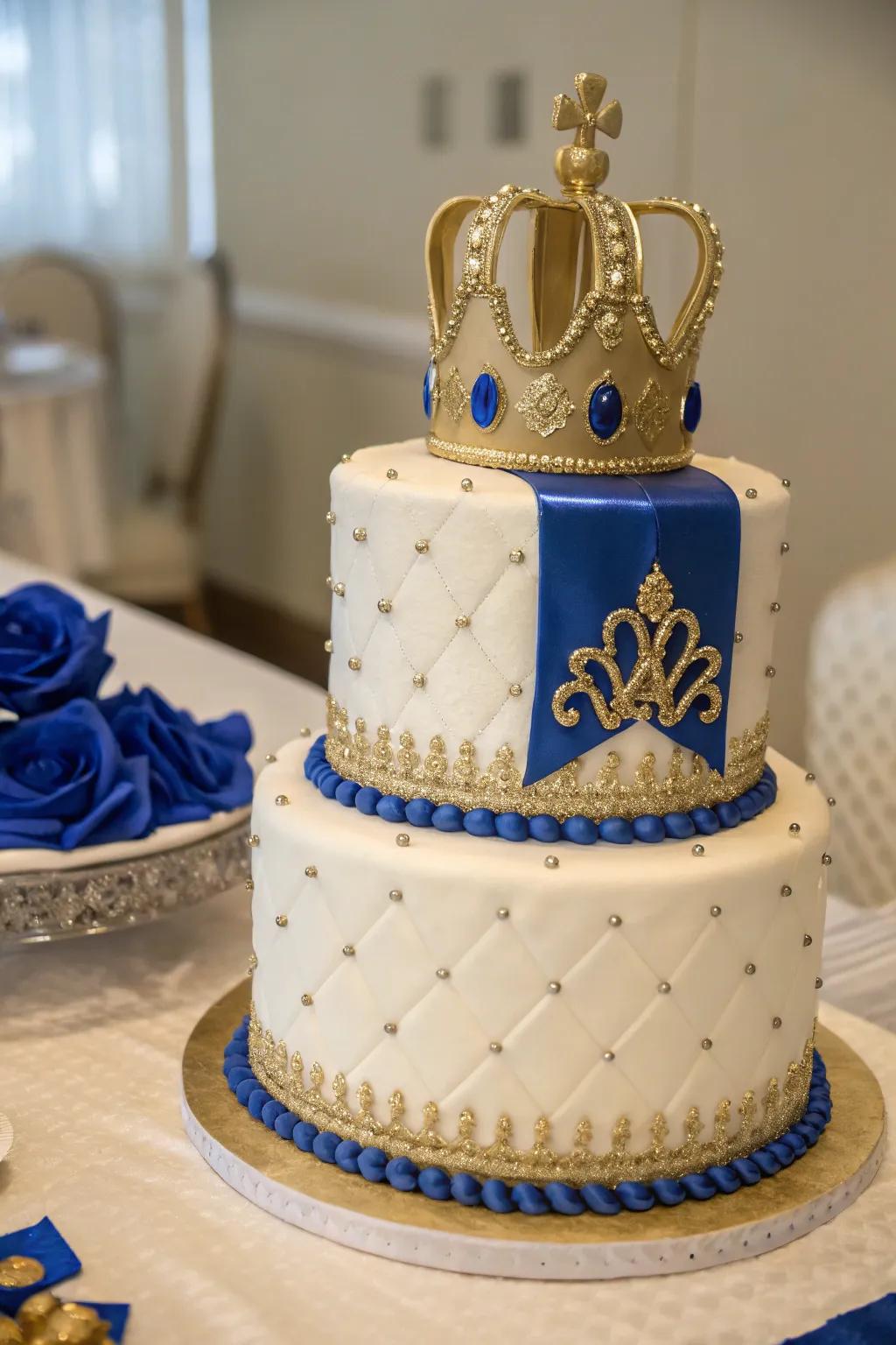 A royal-themed cake perfect for a little prince at a baby boy gathering.
