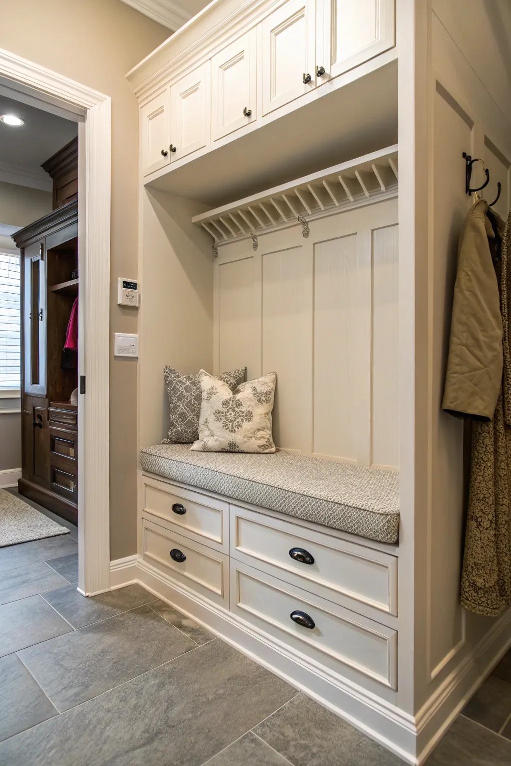 A bench with storage drawers under the pad makes the most of space efficiently.