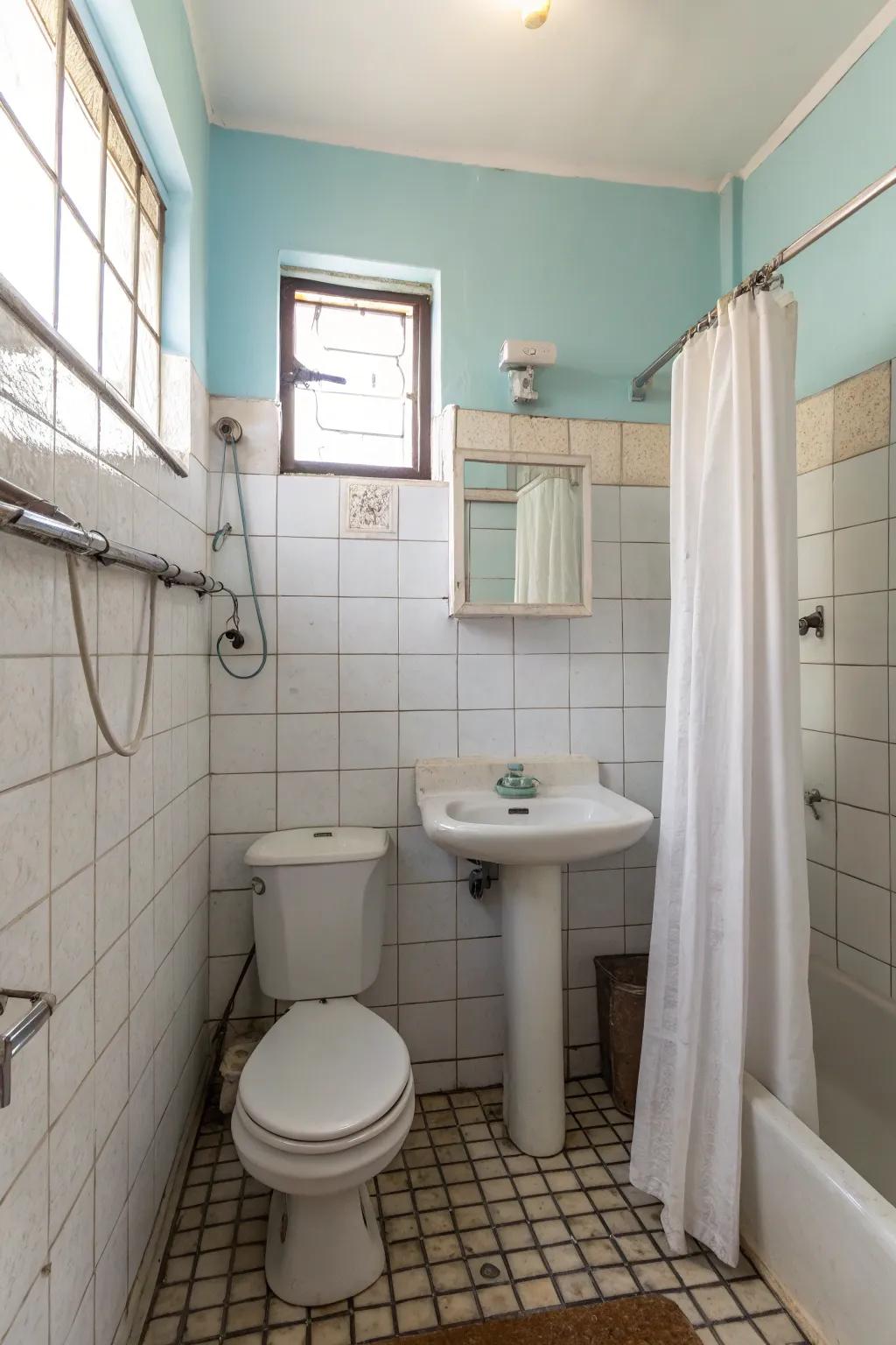 Budget-friendly materials add style to this small bathroom.