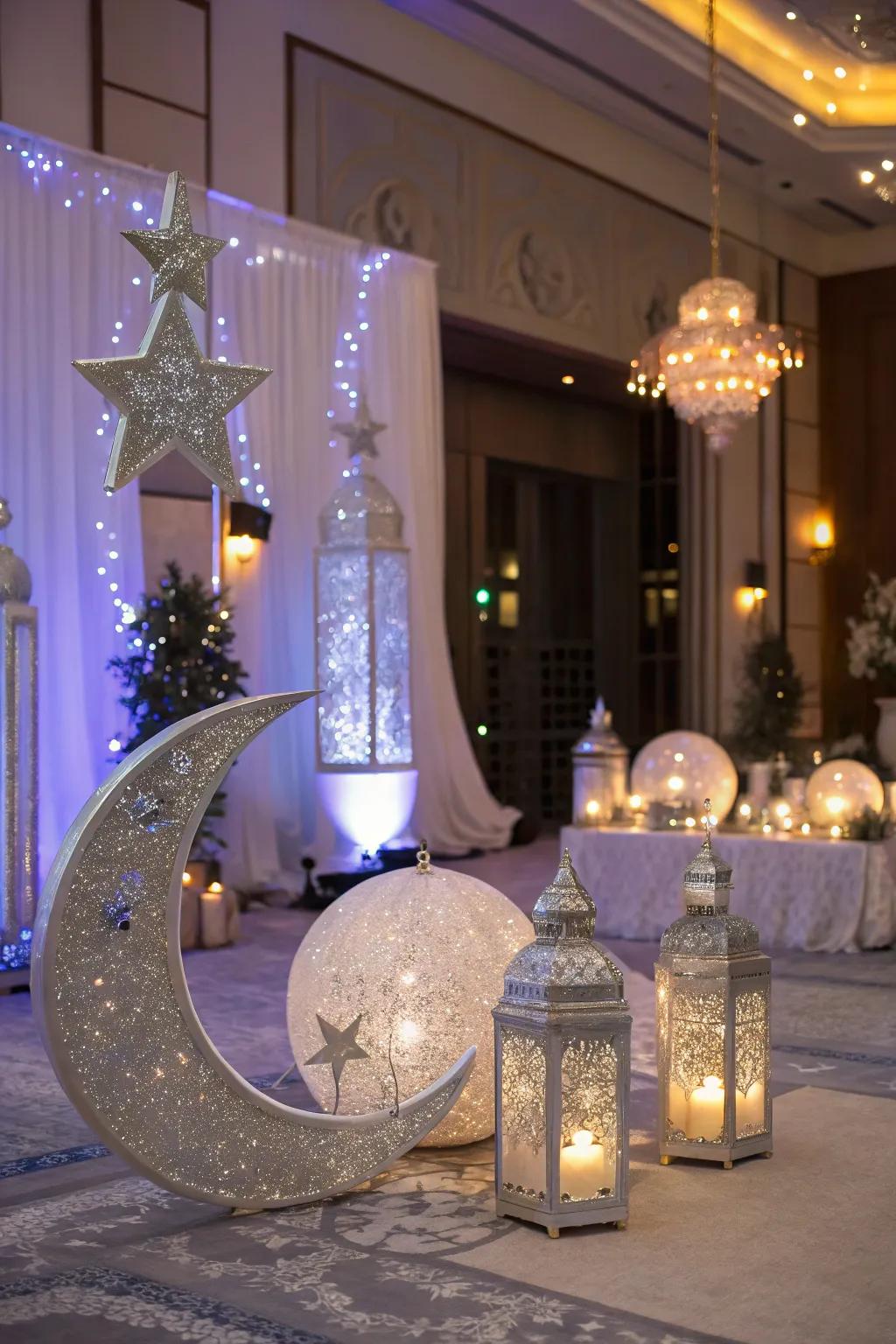 Bring the magic of a moonlit patch to your Halloween decor.