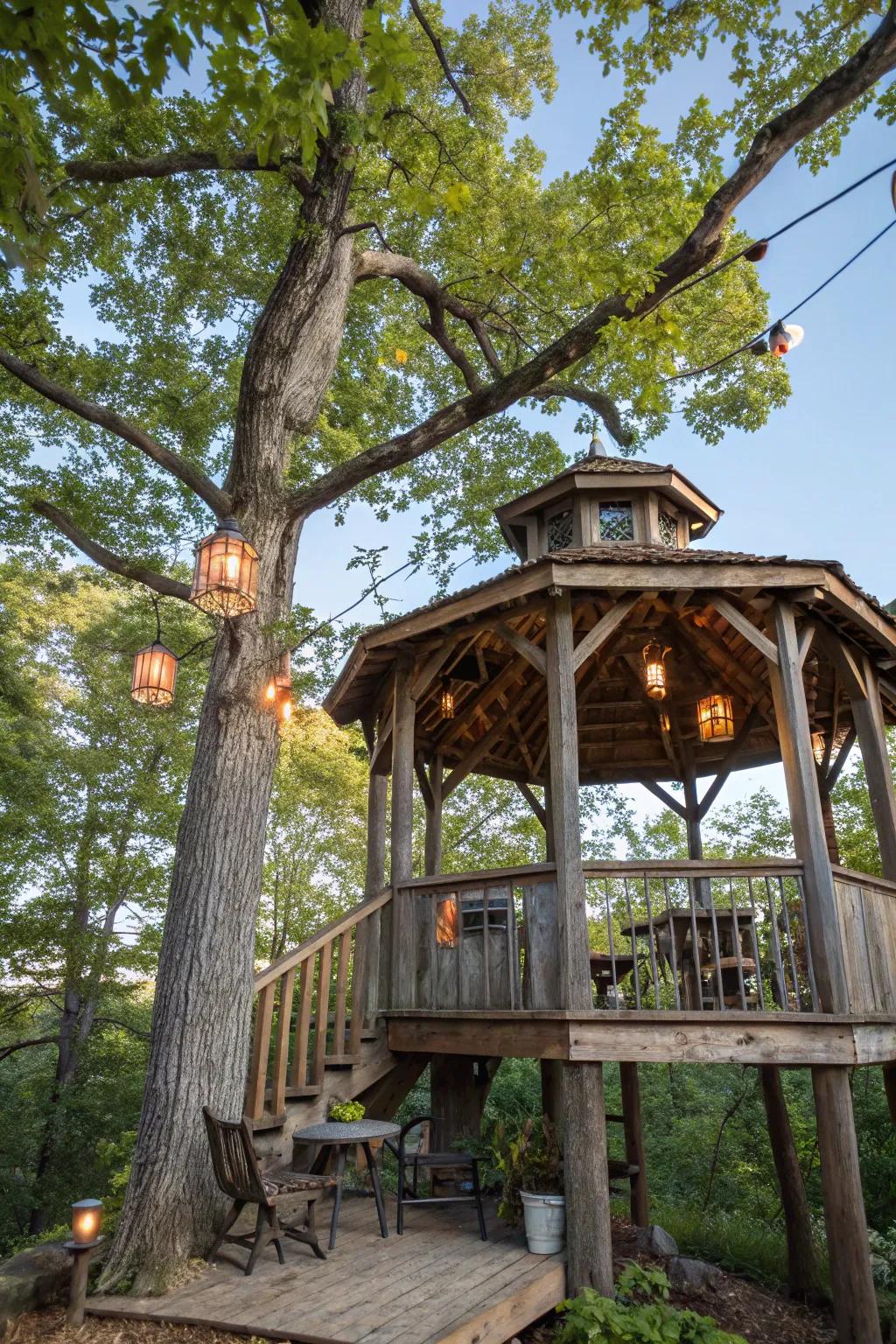 A treehouse gazebo that combines adventure and tranquility in a singular setting.