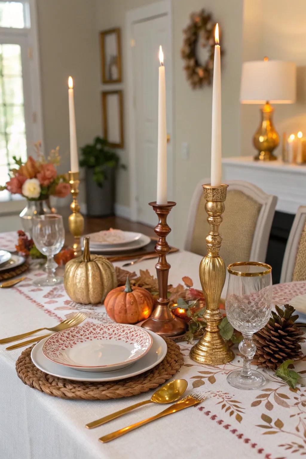 Metallic accents add a sophisticated touch to fall decor.