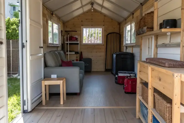 Creative Bunkhouse Shed Ideas for Your Backyard Escape