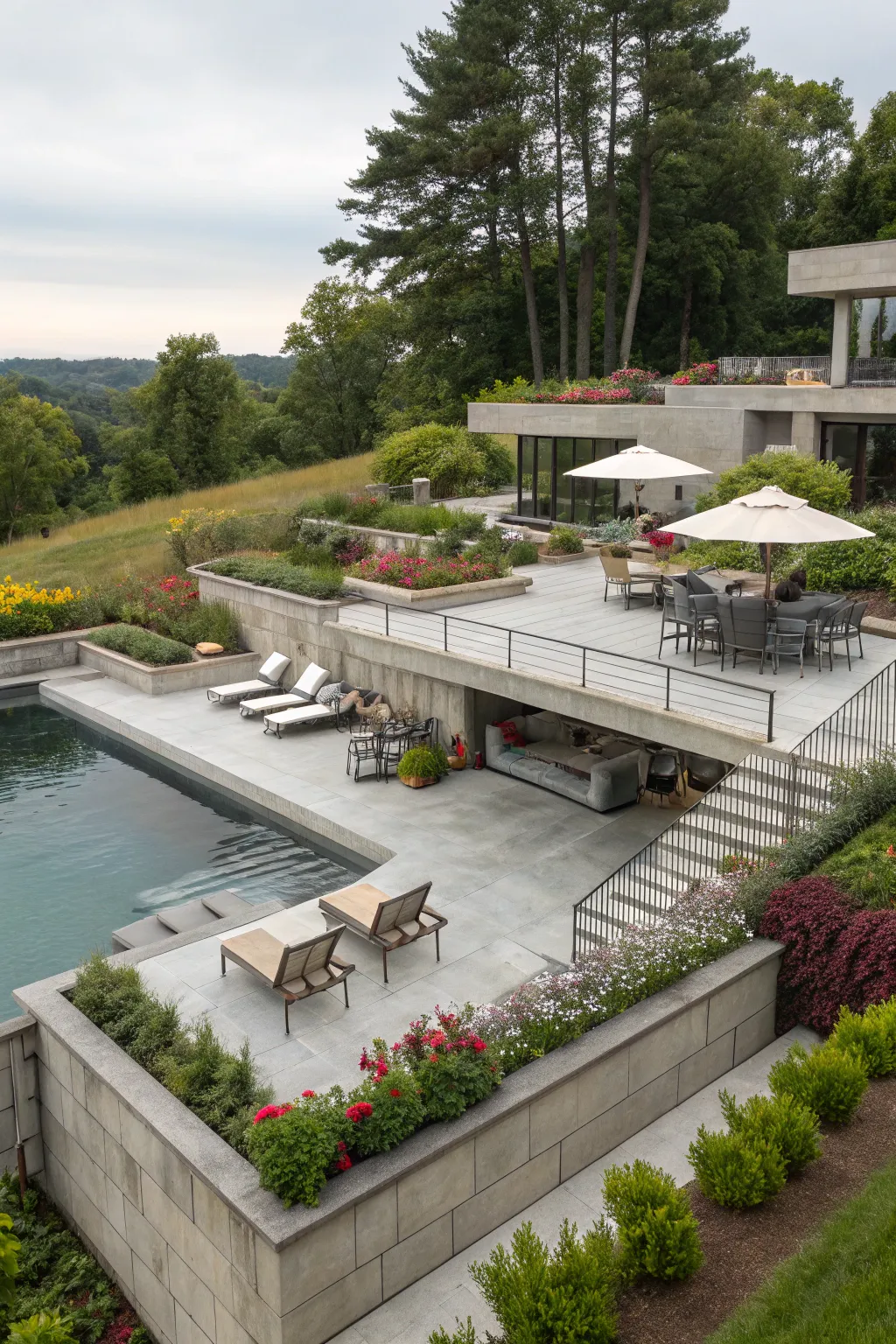 Creative Concrete Pool Designs to Elevate Your Outdoor Space
