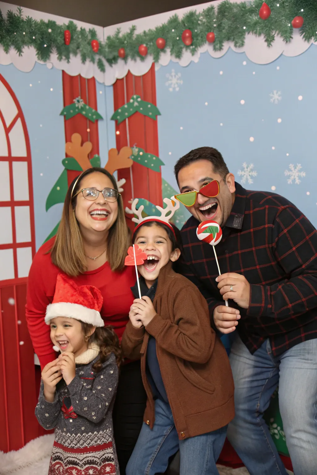 Joyful Christmas Party Plans for Families